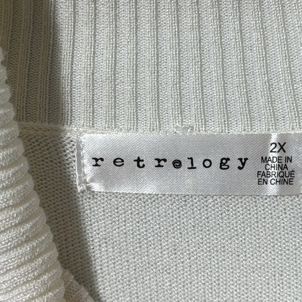 NWT Retrology Cream with Gold Polka Dots Turtleneck Sweater in Size 2X - Picture 10 of 10